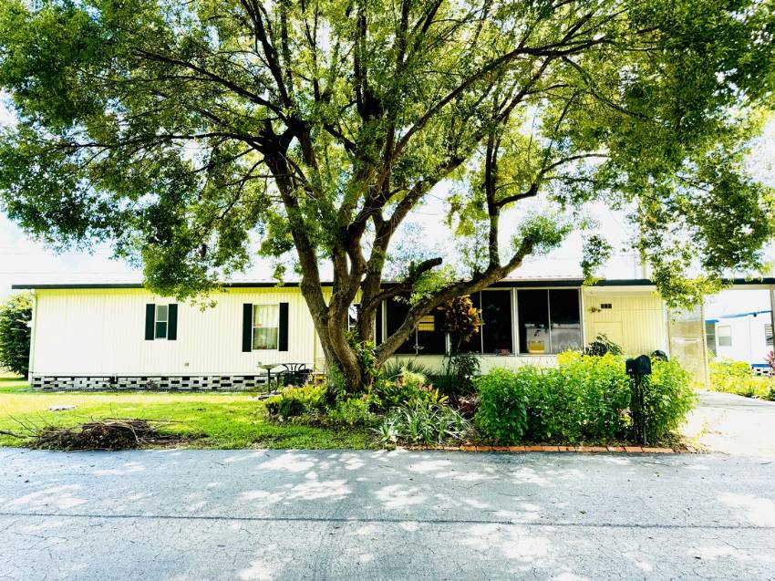 20 Ee Street a Lakeland, FL Mobile or Manufactured Home for Sale